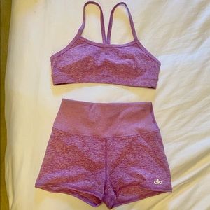 Alo Yoga Electric Violet set